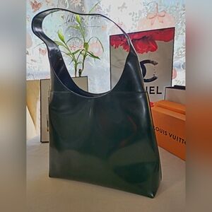 Gucci Shoulder Bag Green Enamel Leather